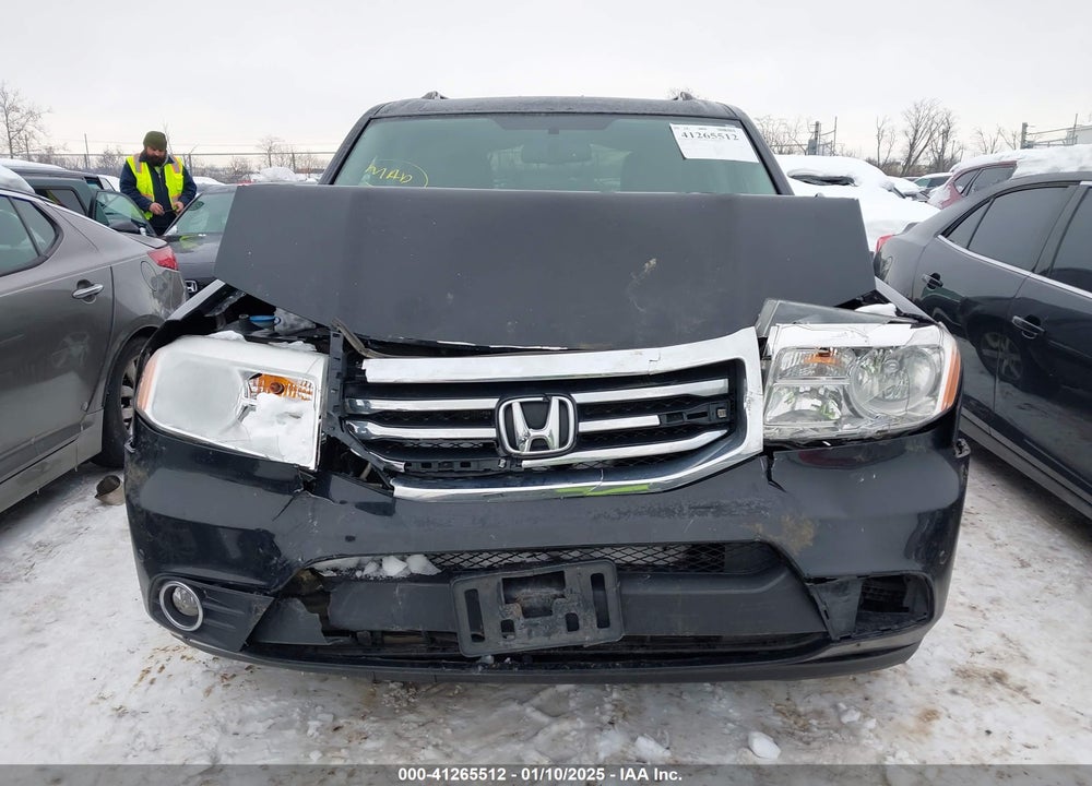 2014 HONDA PILOT TOURING VIN: 5FNYF4H98EB055736