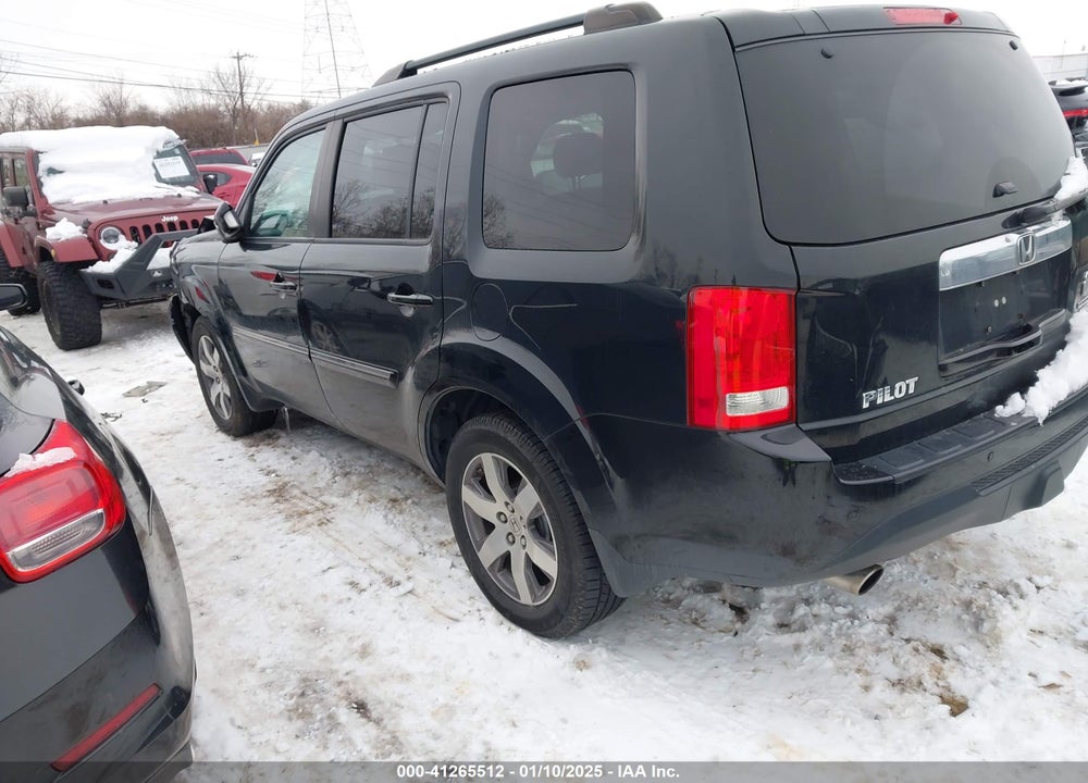 2014 HONDA PILOT TOURING VIN: 5FNYF4H98EB055736