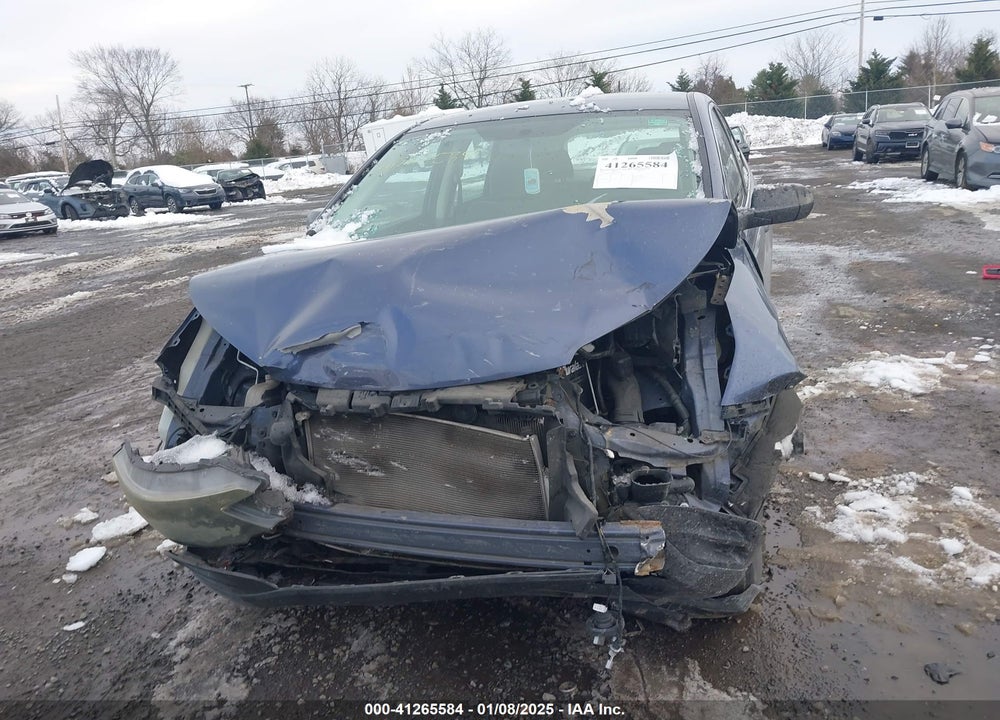 2013 HONDA CR-V LX VIN: 2HKRM4H37DH679405
