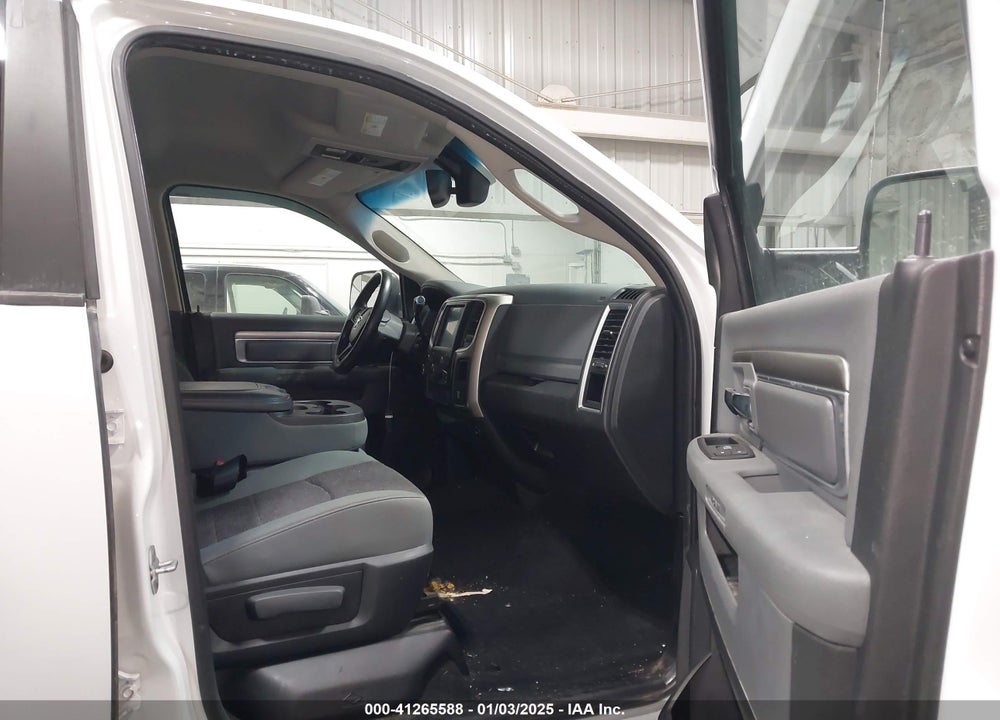 2013 RAM 2500 SLT VIN: 3C6TR5JTXDG517632