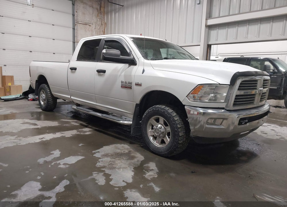 2013 RAM 2500 SLT VIN: 3C6TR5JTXDG517632