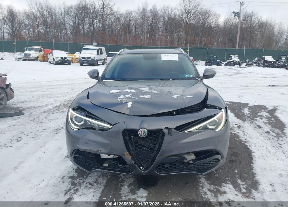 2018 ALFA ROMEO STELVIO AWD VIN: ZASFAKANXJ7C03006