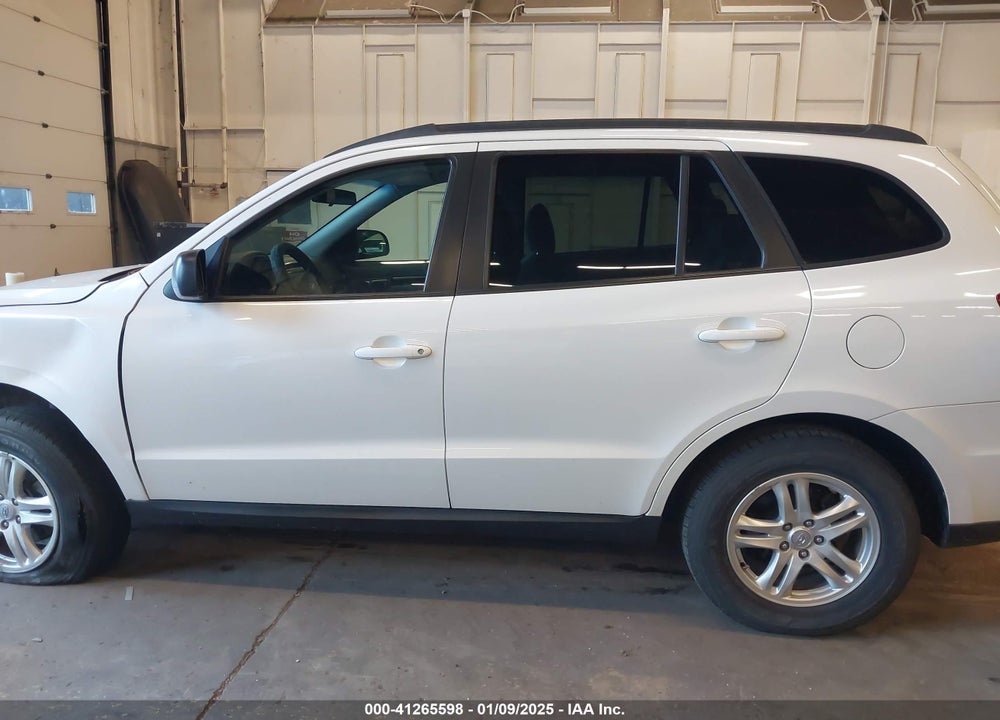 2012 HYUNDAI SANTA FE GLS VIN: 5XYZGDABXCG165045
