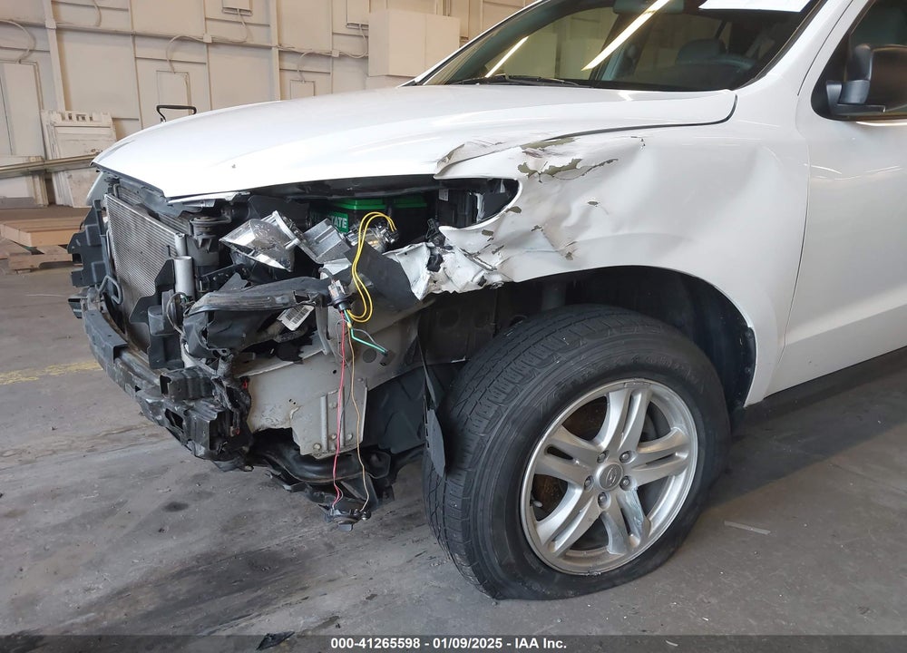2012 HYUNDAI SANTA FE GLS VIN: 5XYZGDABXCG165045