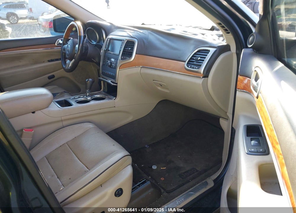 2011 JEEP GRAND CHEROKEE VIN: 1J4RS6GT3BC583261
