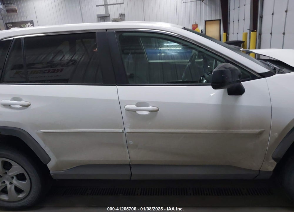 2023 TOYOTA RAV4 VIN: 2T3F1RFV4PW354009