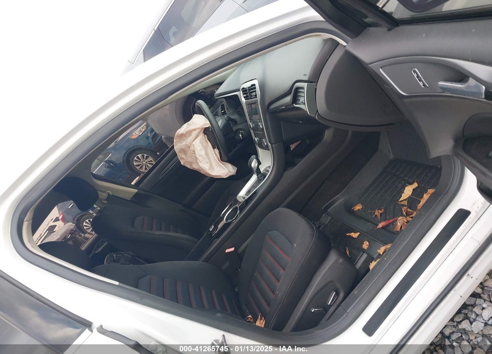2015 FORD FUSION SE VIN: 3FA6P0H73FR277487