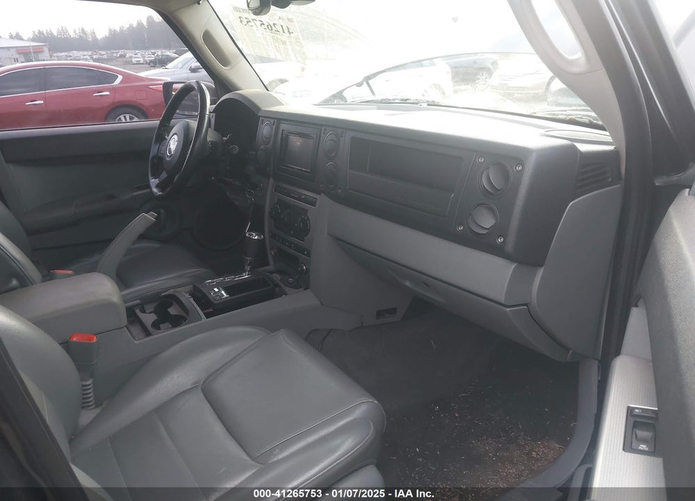 2006 JEEP COMMANDER VIN: 1J8HG48N86C175635