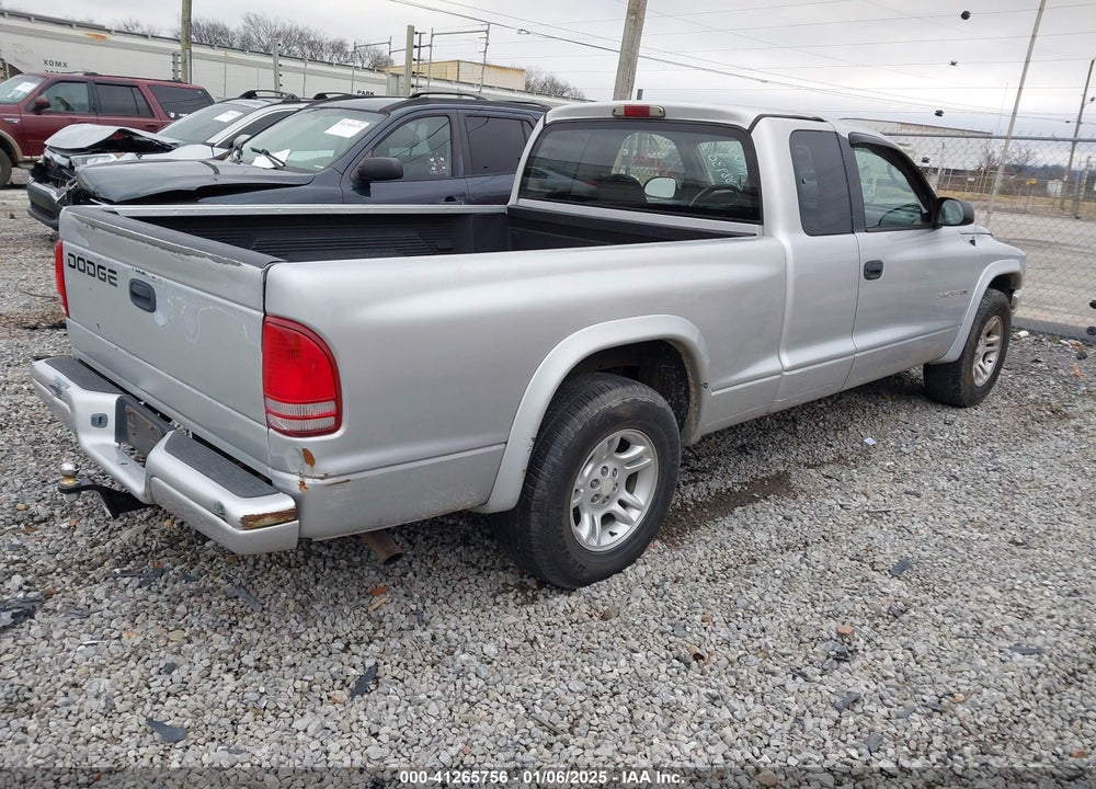2002 DODGE DAKOTA SLT VIN: 1B7GL42N52S588930