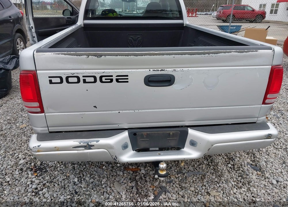 2002 DODGE DAKOTA SLT VIN: 1B7GL42N52S588930