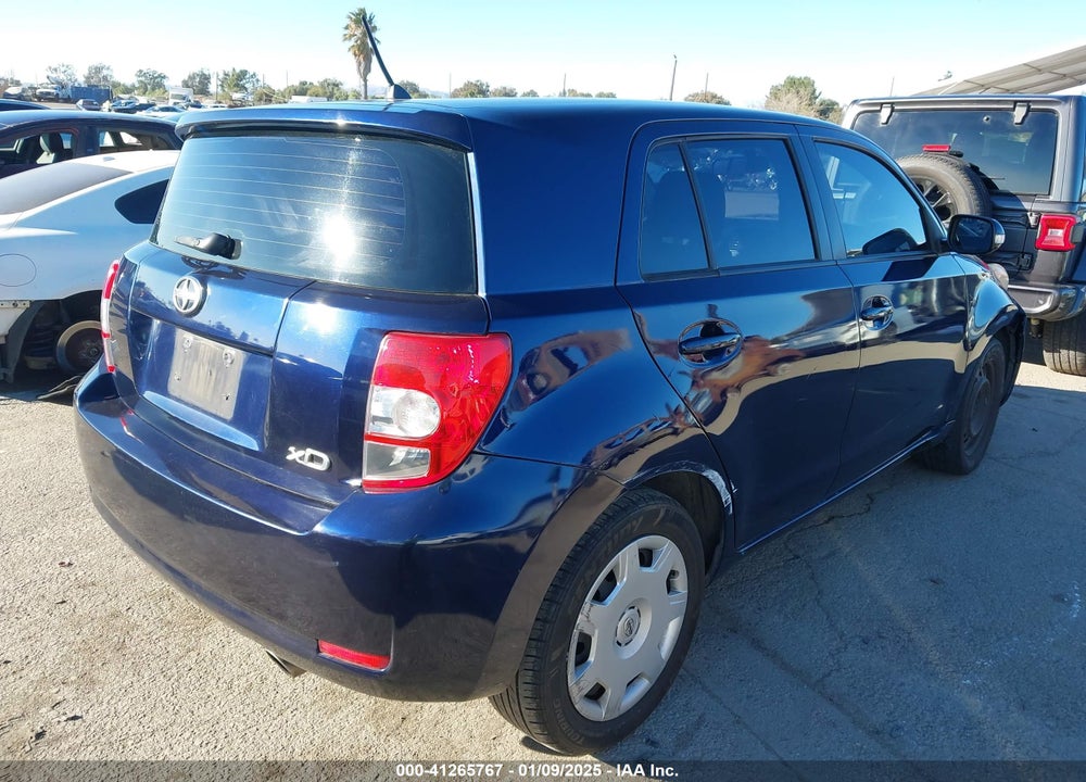 2009 SCION XD VIN: JTKKU10409J033179