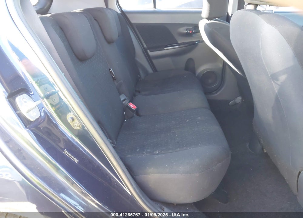 2009 SCION XD VIN: JTKKU10409J033179