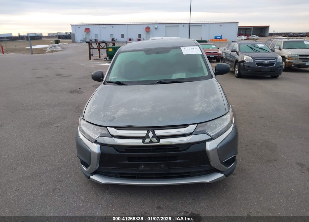 2017 MITSUBISHI OUTLANDER ES VIN: JA4AZ2A39HZ035071