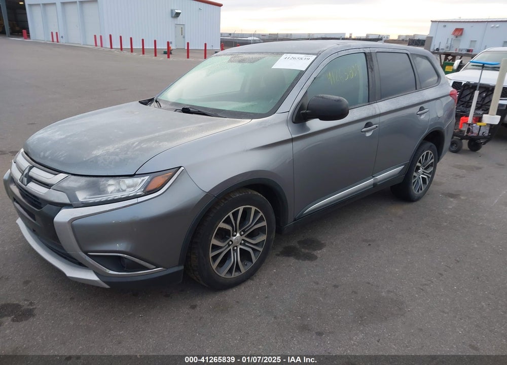2017 MITSUBISHI OUTLANDER ES VIN: JA4AZ2A39HZ035071