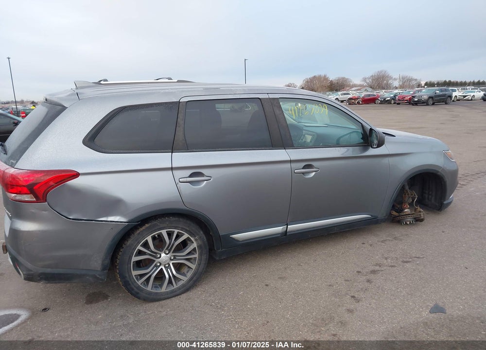 2017 MITSUBISHI OUTLANDER ES VIN: JA4AZ2A39HZ035071