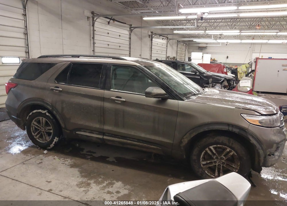 2021 FORD EXPLORER XLT VIN: 1FMSK8DH8MGA51420