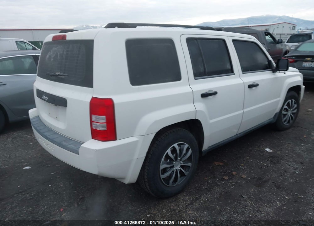 2008 JEEP PATRIOT SPORT VIN: 1J8FT28048D773052