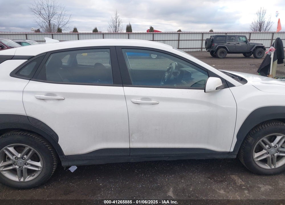 2022 HYUNDAI KONA SE VIN: KM8K2CAB6NU769165