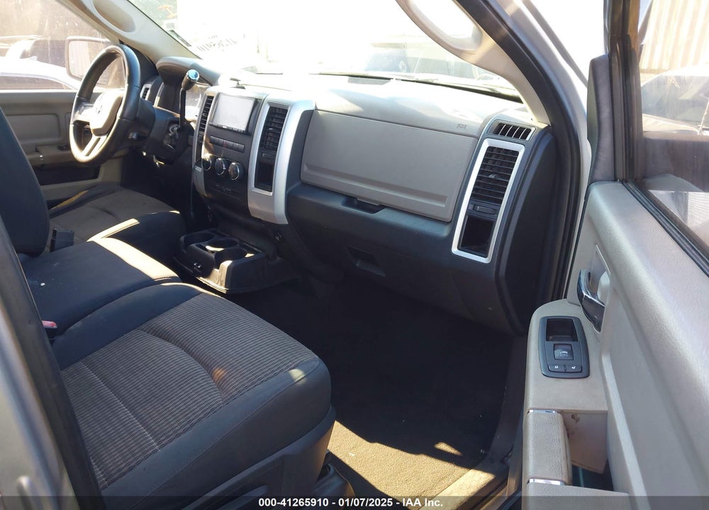 2009 DODGE RAM 1500 SLT/SPORT/TRX VIN: 1D3HB18P49S802340