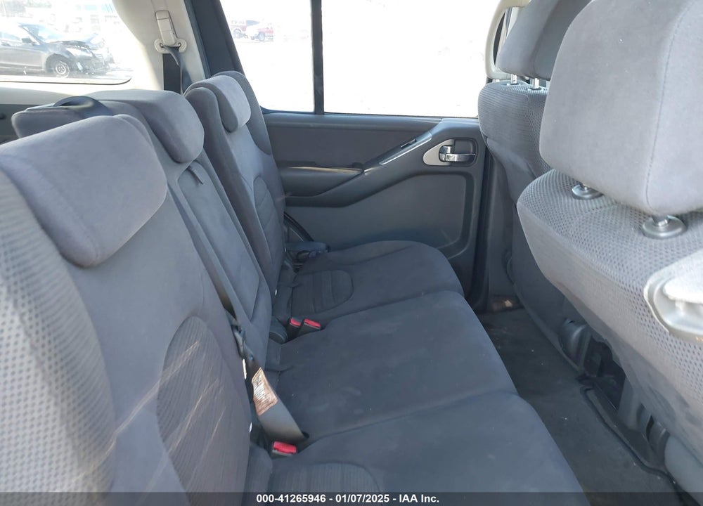 2006 NISSAN PATHFINDER LE/SE/XE VIN: 5N1AR18U76C676911
