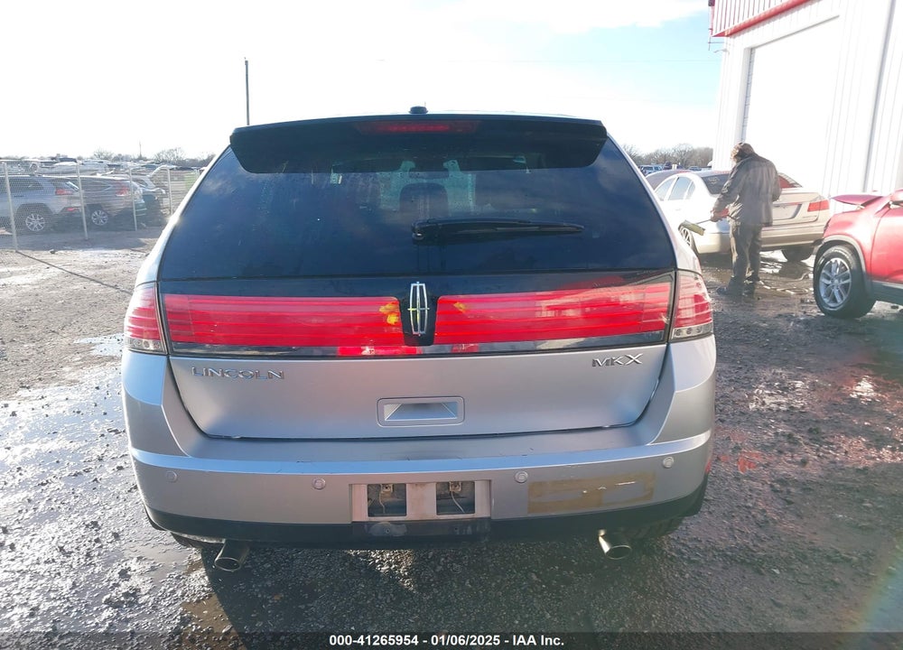 2010 LINCOLN MKX VIN: 2LMDJ6JC3ABJ04900