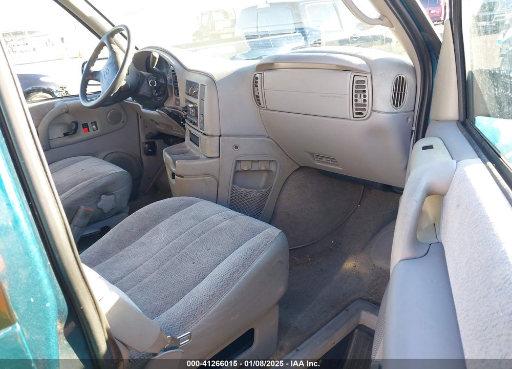 1997 CHEVROLET ASTRO LS CMI VIN: 1GNDM19W7VB216479