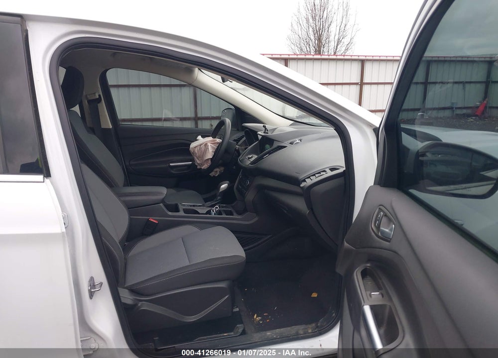 2019 FORD ESCAPE SE VIN: 1FMCU9GD3KUB64462