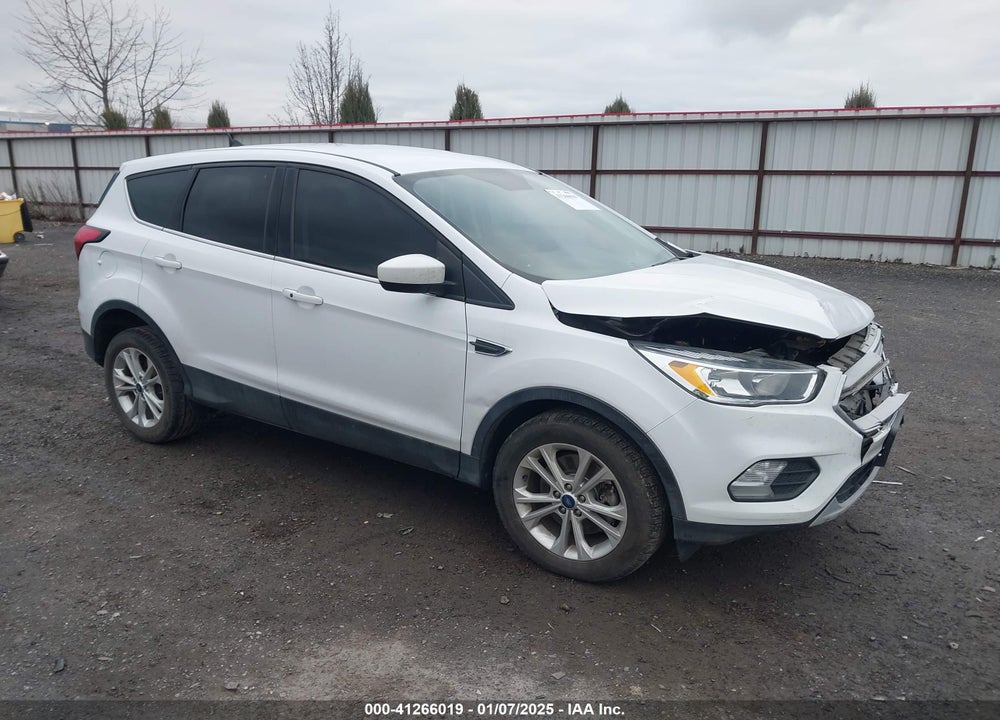 2019 FORD ESCAPE SE VIN: 1FMCU9GD3KUB64462