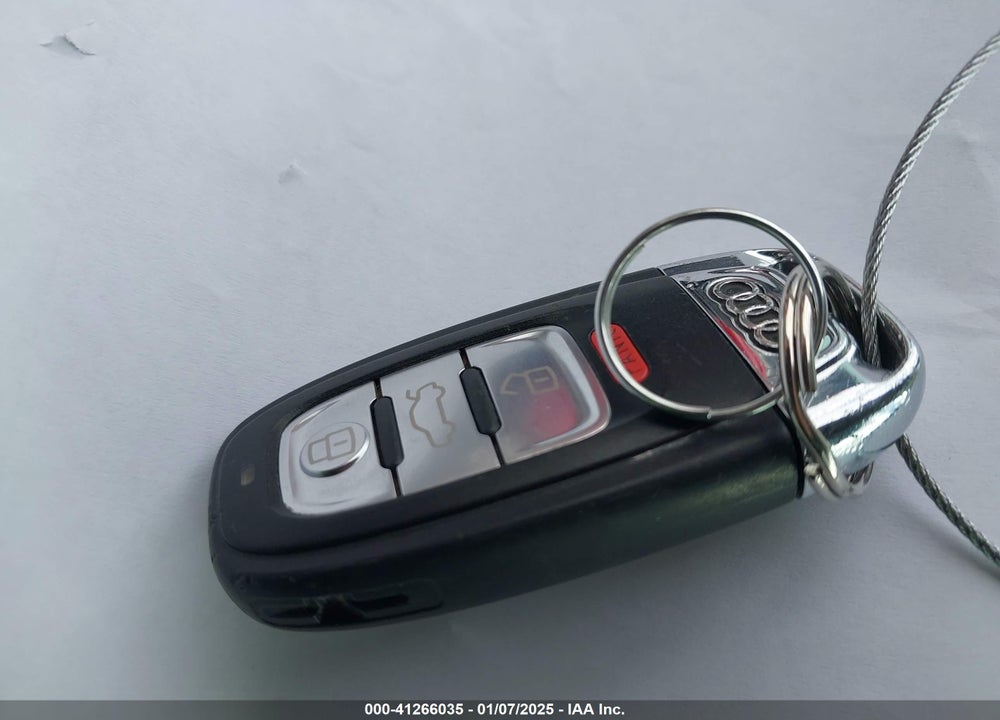 2013 AUDI A4 VIN: WAUBFAFL1DN043878