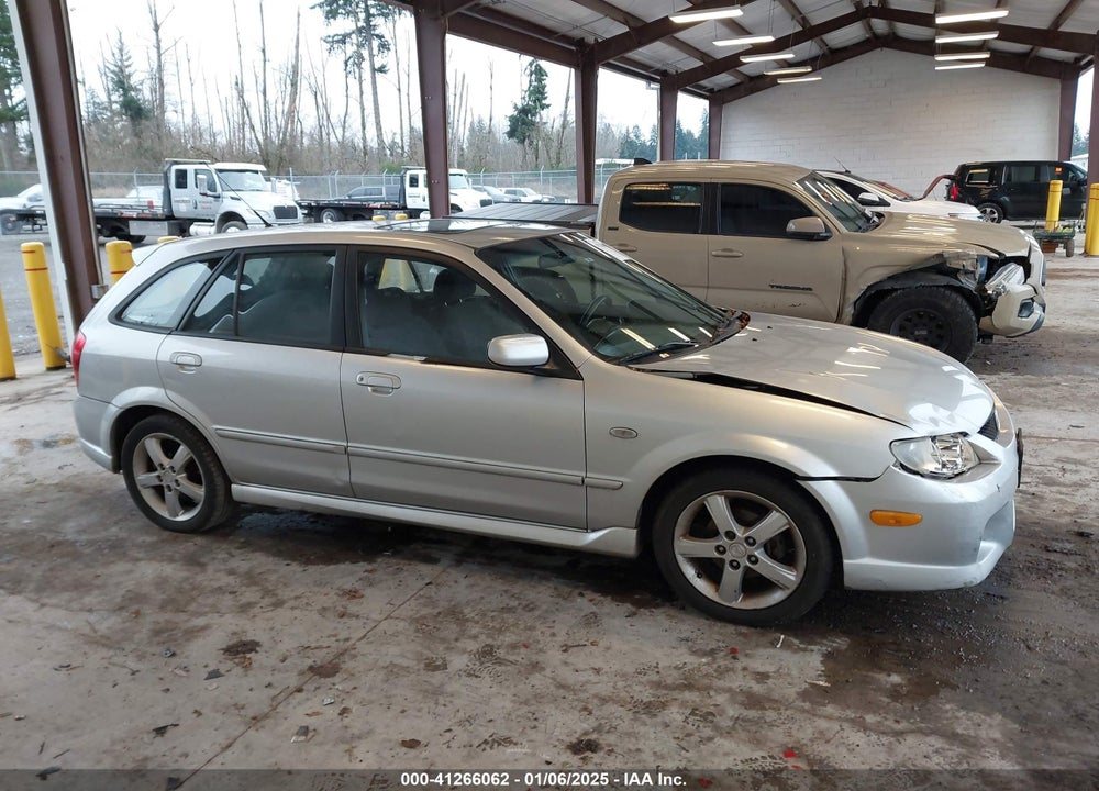2003 MAZDA PROTEGE5 VIN: JM1BJ245831158883
