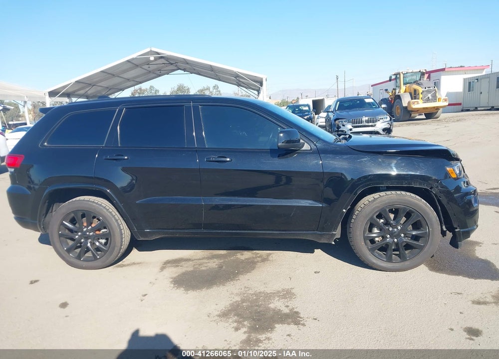 2018 JEEP GRAND CHEROKEE ALTITUDE 4X2 VIN: 1C4RJEAG9JC338459
