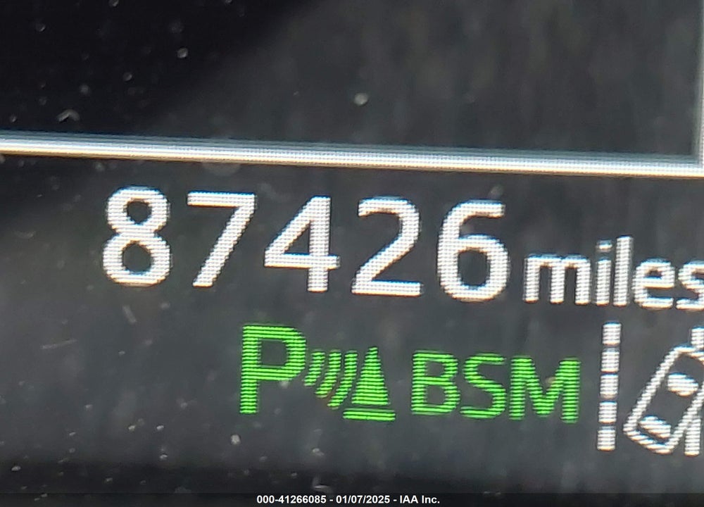 2016 TOYOTA RAV4 XLE VIN: 2T3WFREV7GW255784