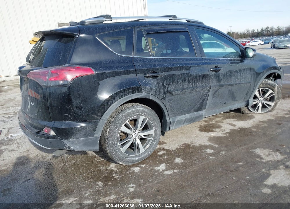 2016 TOYOTA RAV4 XLE VIN: 2T3WFREV7GW255784