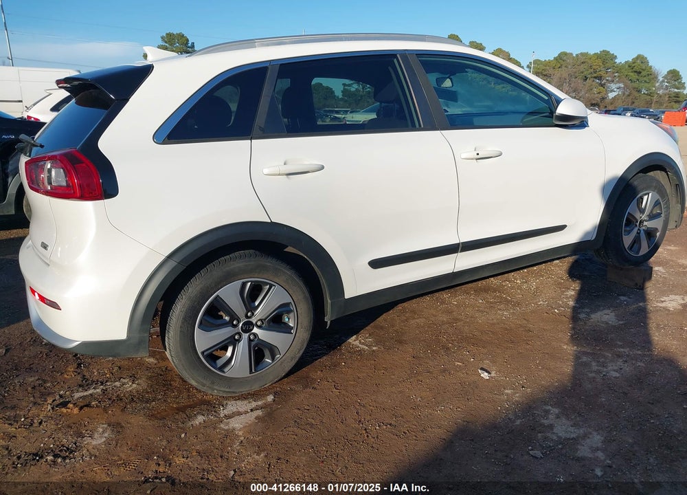2018 KIA NIRO LX VIN: KNDCB3LC0J5127138