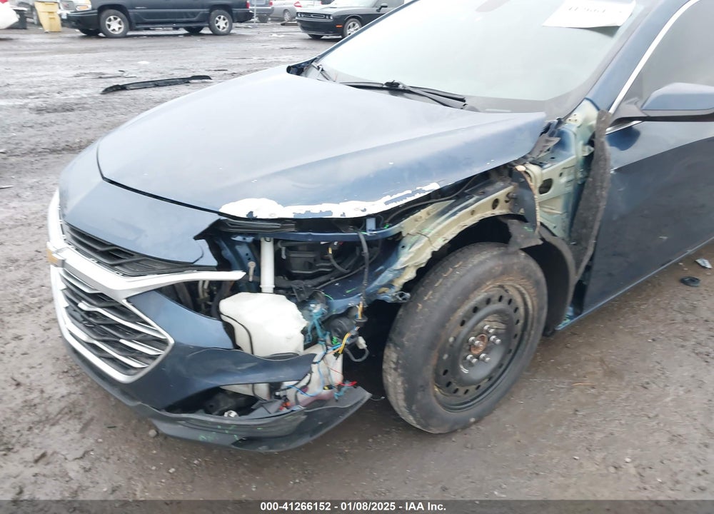 2019 CHEVROLET MALIBU LT VIN: 1G1ZD5STXKF107422