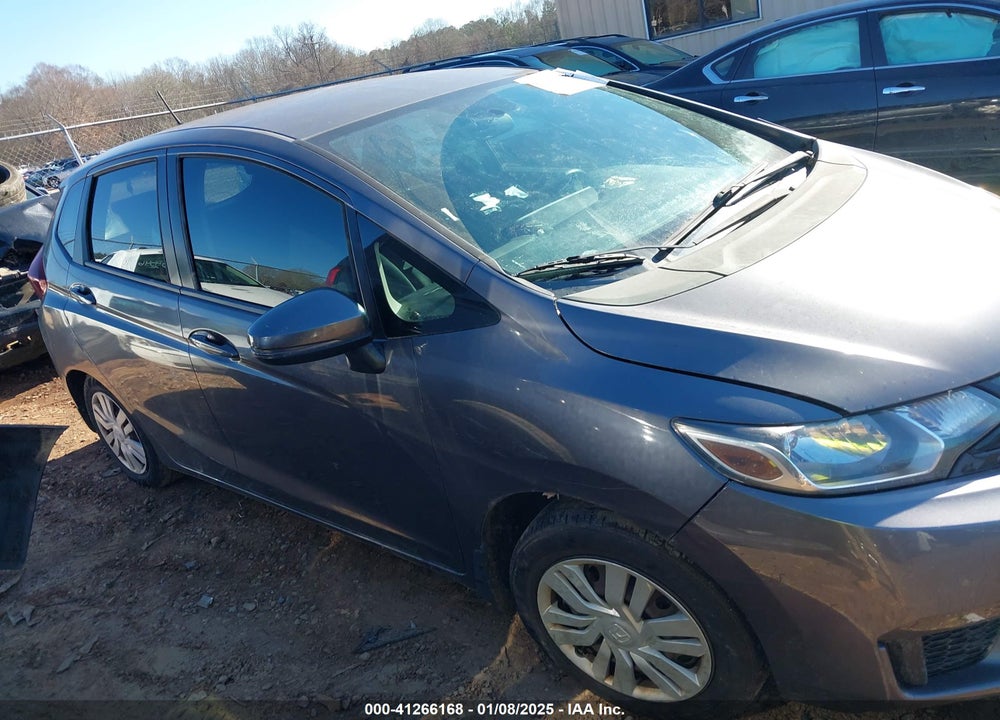 2015 HONDA FIT VIN: 3HGGK5G55FM718495