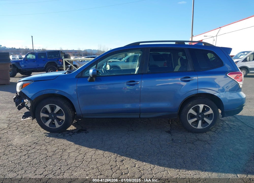 2017 SUBARU FORESTER 2.5I PREMIUM VIN: JF2SJAEC7HH487145