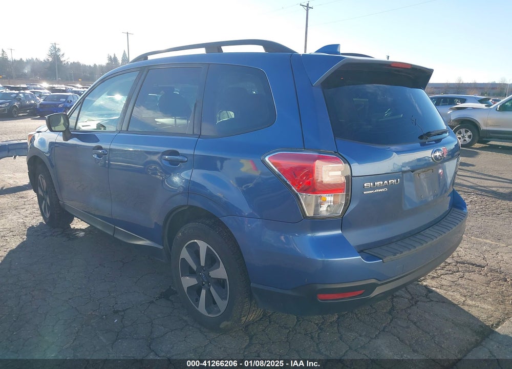 2017 SUBARU FORESTER 2.5I PREMIUM VIN: JF2SJAEC7HH487145