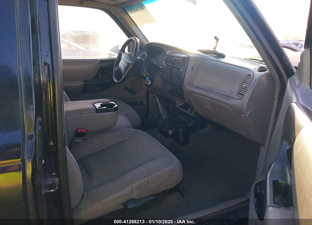 1999 RANGER FORD  XL/XLT VIN: 1FTZR15V9XPB74237