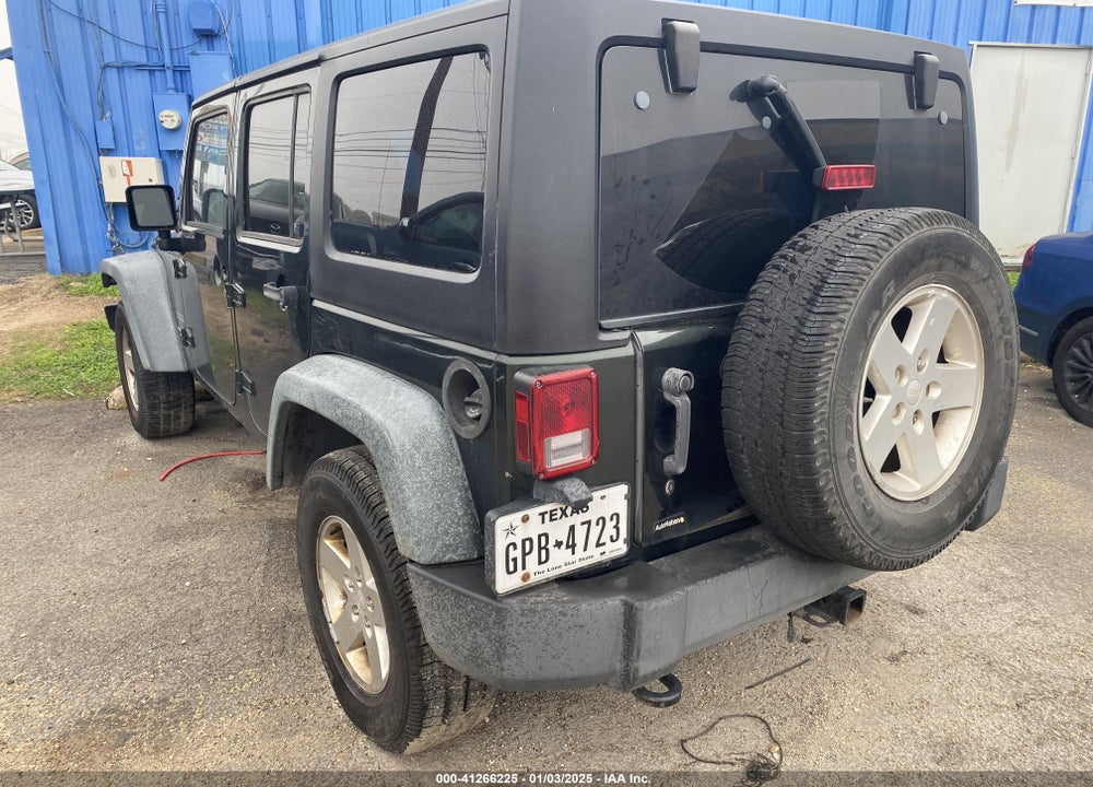 2011 JEEP WRANGLER UNLIMITED SPORT VIN: 1J4BA3H14BL565657