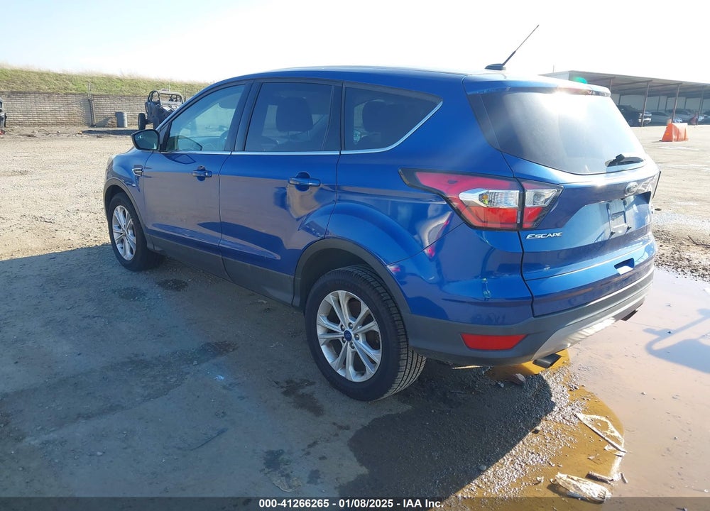 2017 FORD ESCAPE SE VIN: 1FMCU0GDXHUF08891