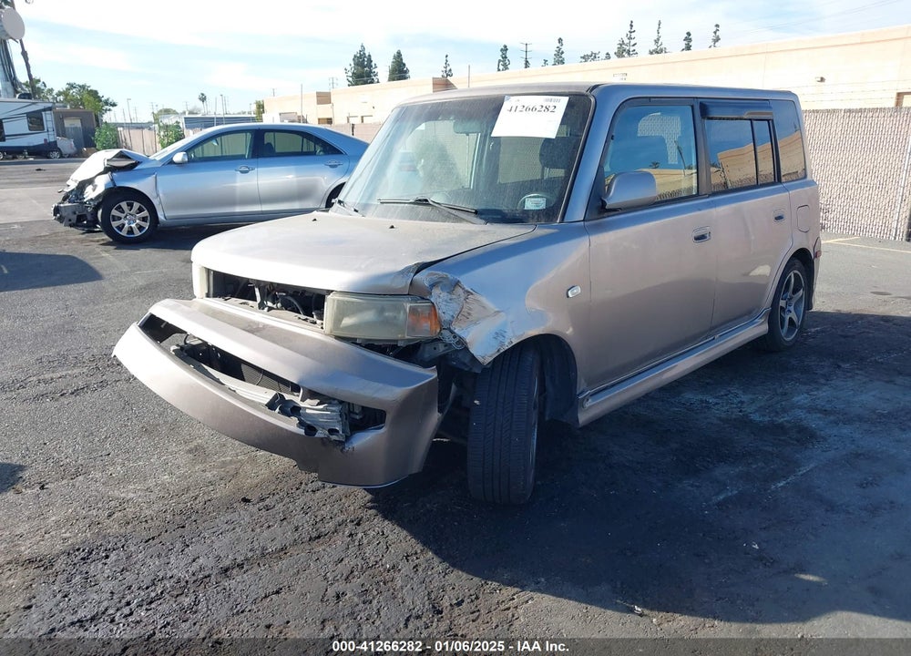 2005 SCION XB VIN: JTLKT324350221217