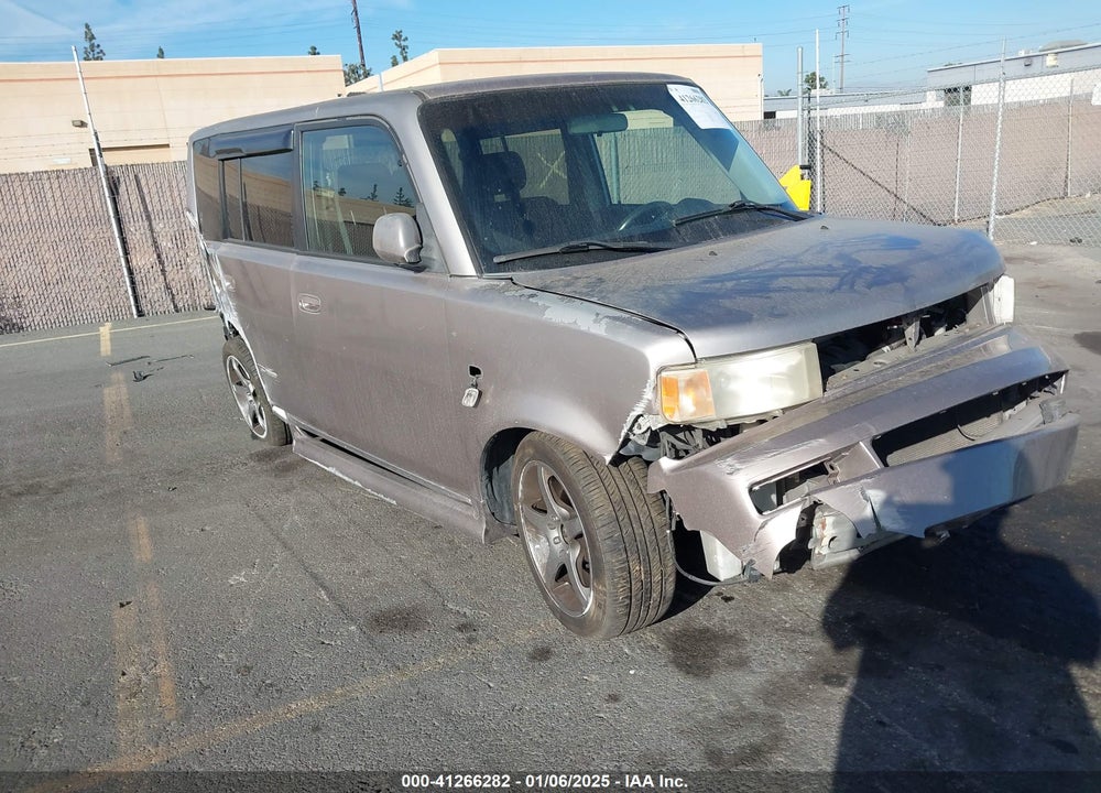 2005 SCION XB VIN: JTLKT324350221217