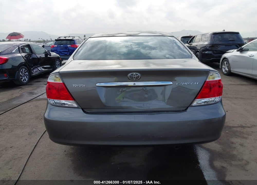 2005 TOYOTA CAMRY LE V6 VIN: 4T1BF32K15U602733