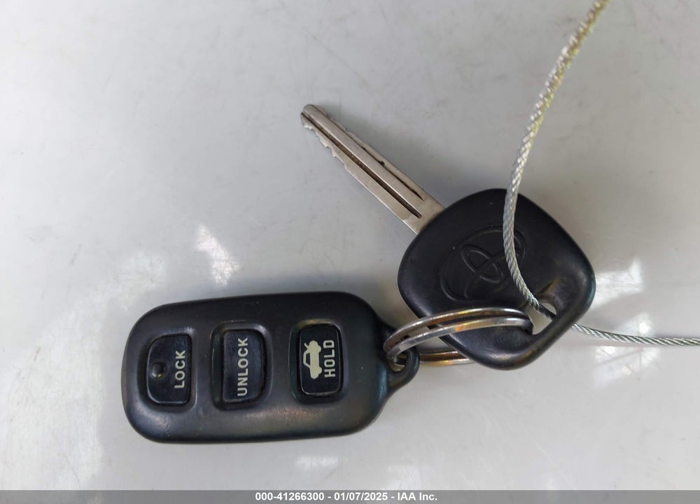 2005 TOYOTA CAMRY LE V6 VIN: 4T1BF32K15U602733