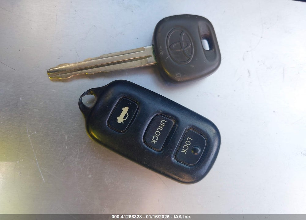 2004 TOYOTA AVALON XLS VIN: 4T1BF28B54U387874