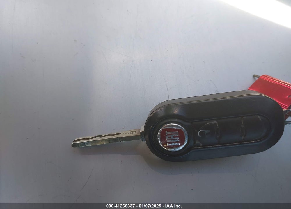2015 FIAT 500 SPORT VIN: 3C3CFFBR6FT656732