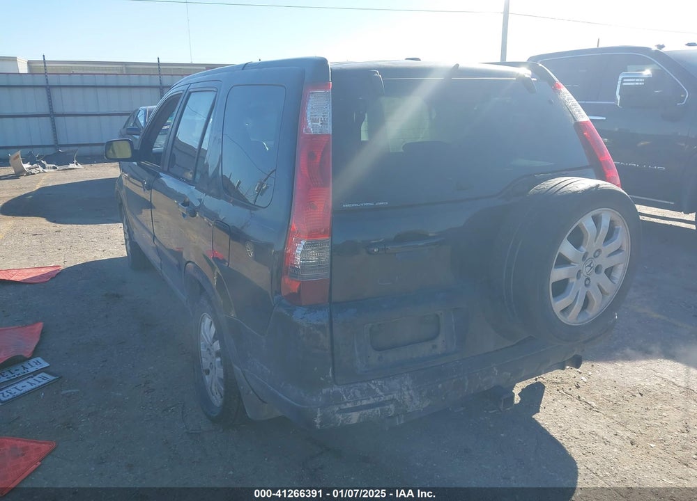 2005 HONDA CR-V VIN: JHLRD78835C023005