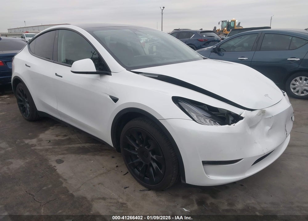 2022 TESLA MODEL Y LONG RANGE DUAL MOTOR ALL-WHEEL DRIVE VIN: 7SAYGDEE4NA010632