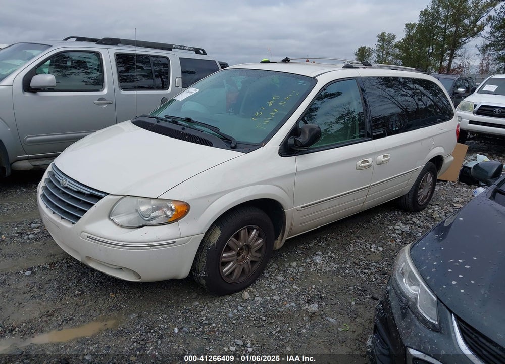 2005 CHRYSLER TOWN & COUNTRY LIMITED VIN: 2C8GP64L45R187210